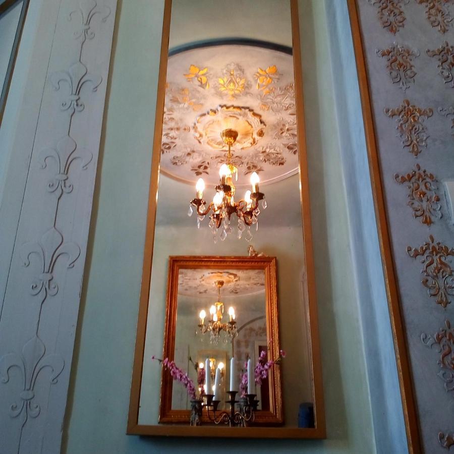 Appartement de Ville Médiévale Vinca Esterno foto