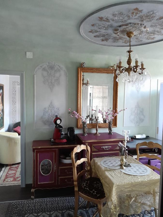 Appartement de Ville Médiévale Vinca Esterno foto
